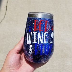 Custom wine tumbler red wine and blue